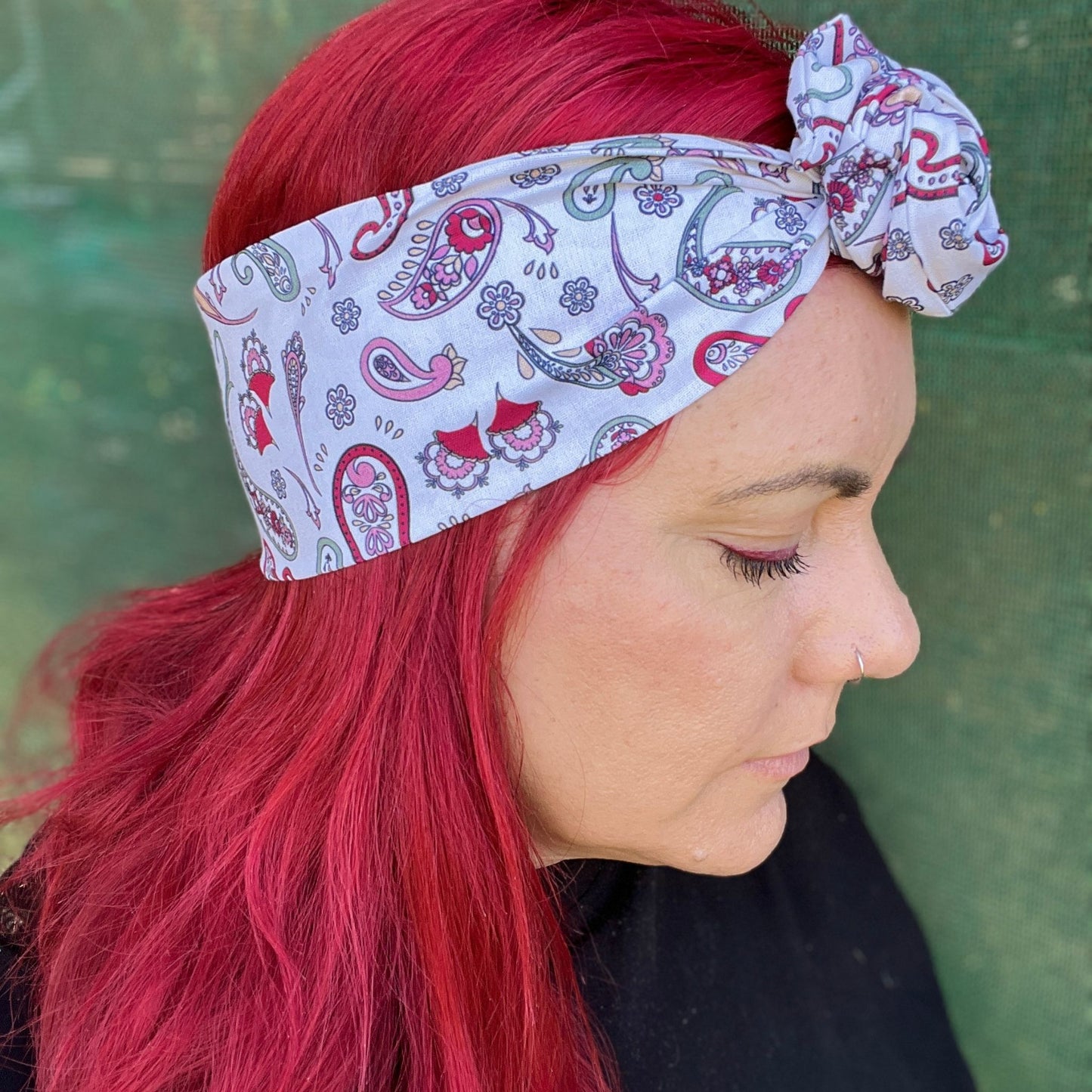 White Paisley Discover 2024's hottest hair accessory with our exclusive wide headbands! Handmade in Australia, these limited edition headwraps are perfect for women who dare to stand out. Shop now before they're gone!