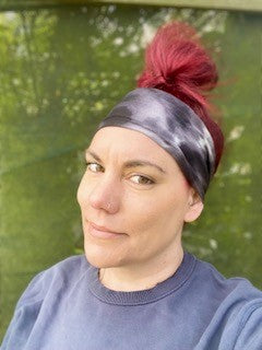 Black Tie Dye Wire Headband - Bae Bands Australia Twist Bow Wire Headband allows for your headband to stay in place all day with no headaches,